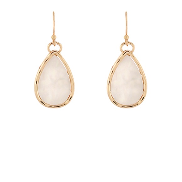 Teardrop Pearl Earrings - Picture 1 of 2
